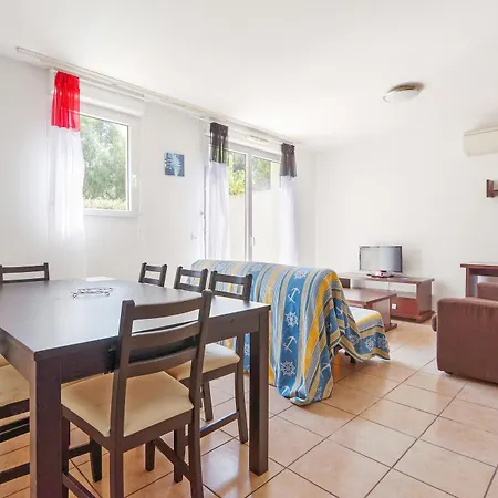 Comfort Six-fours Hotel 3*