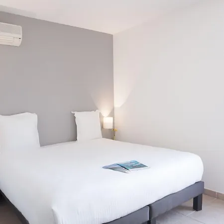 Comfort Six-fours 3*